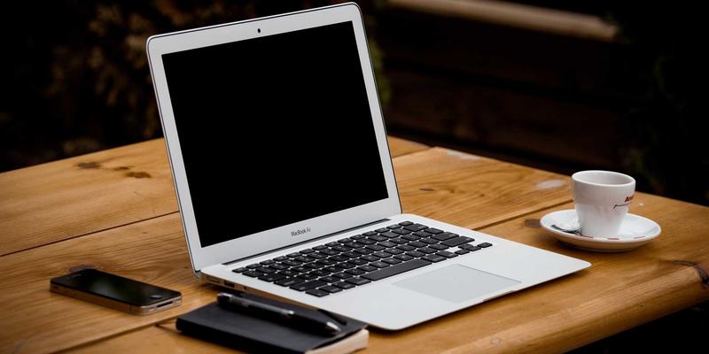 豪华野蛮人89:解码颠覆传统的时尚潮流与先锋生活方式